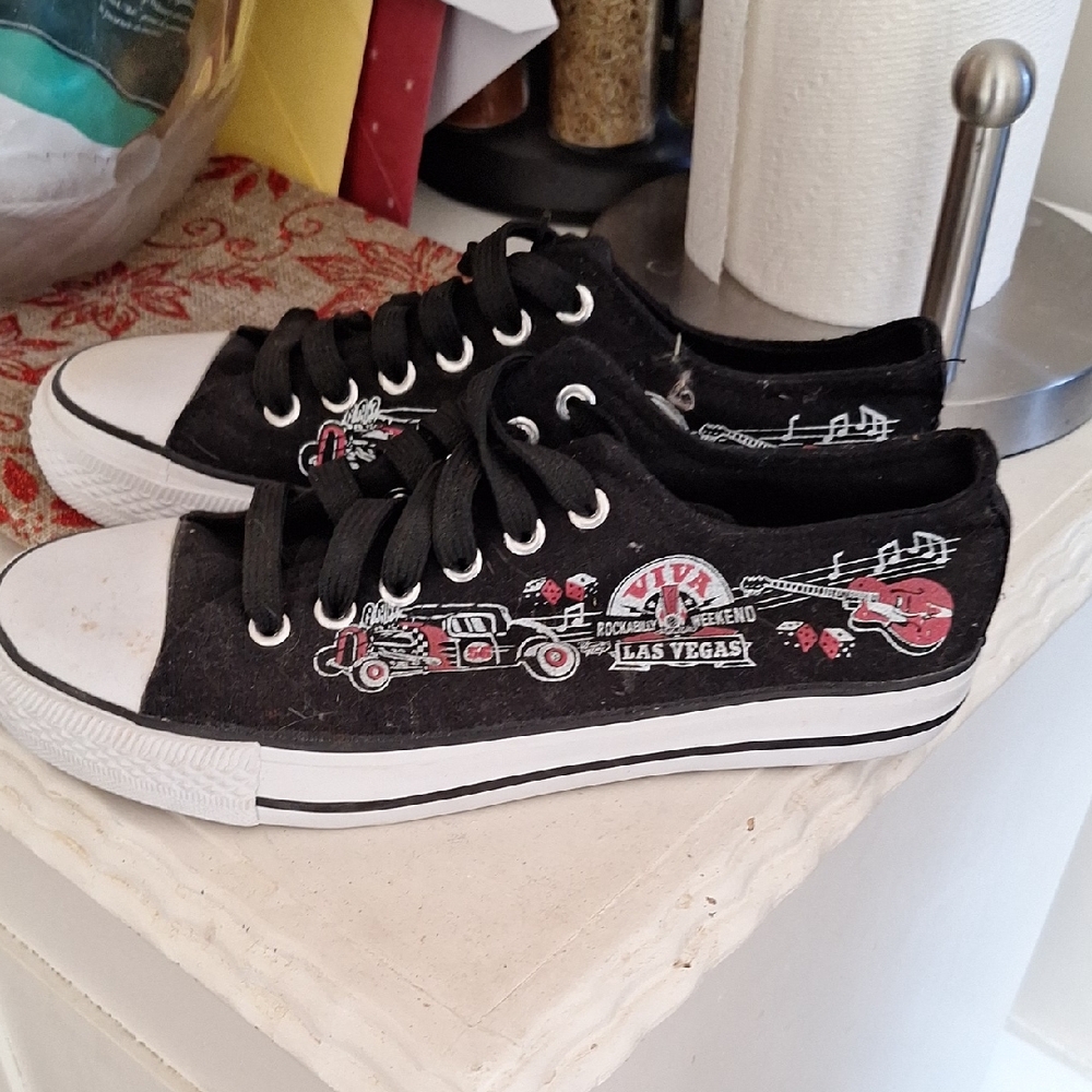 Black Las Vegas Graphic Sneakers